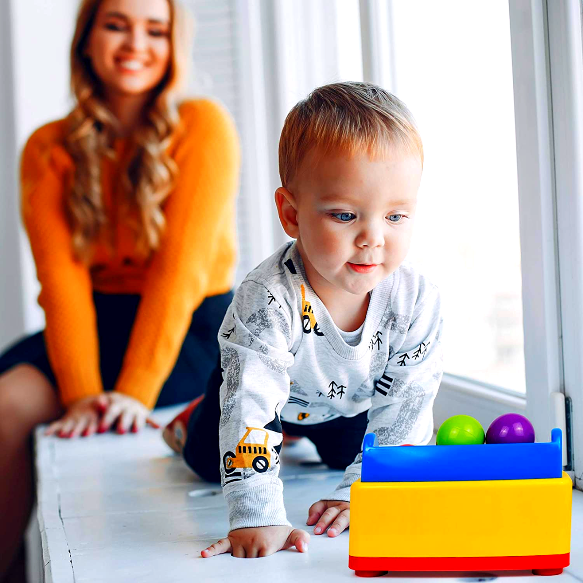 Zabavni čekić za bebe - edukativna igračka